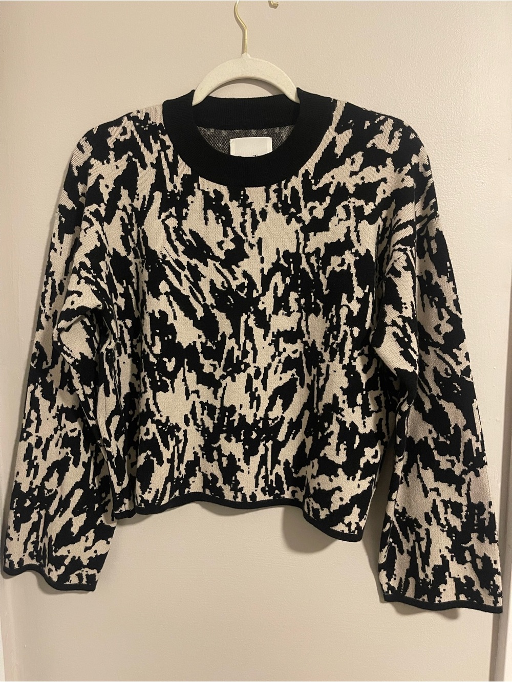 Part Two Black Cream Abstract Knit Cropped Sweater S